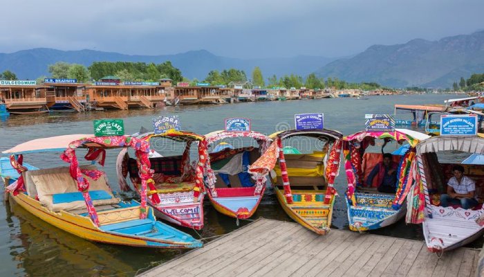 Hk Travelstravels, kashmir tours travels, ladakh tours travels, jammu tours travels, kashmir trip, vaisnodevi tour packages, kashmir trip plan, kashmir tour packages, jammu tour packages, ladakh tour packages